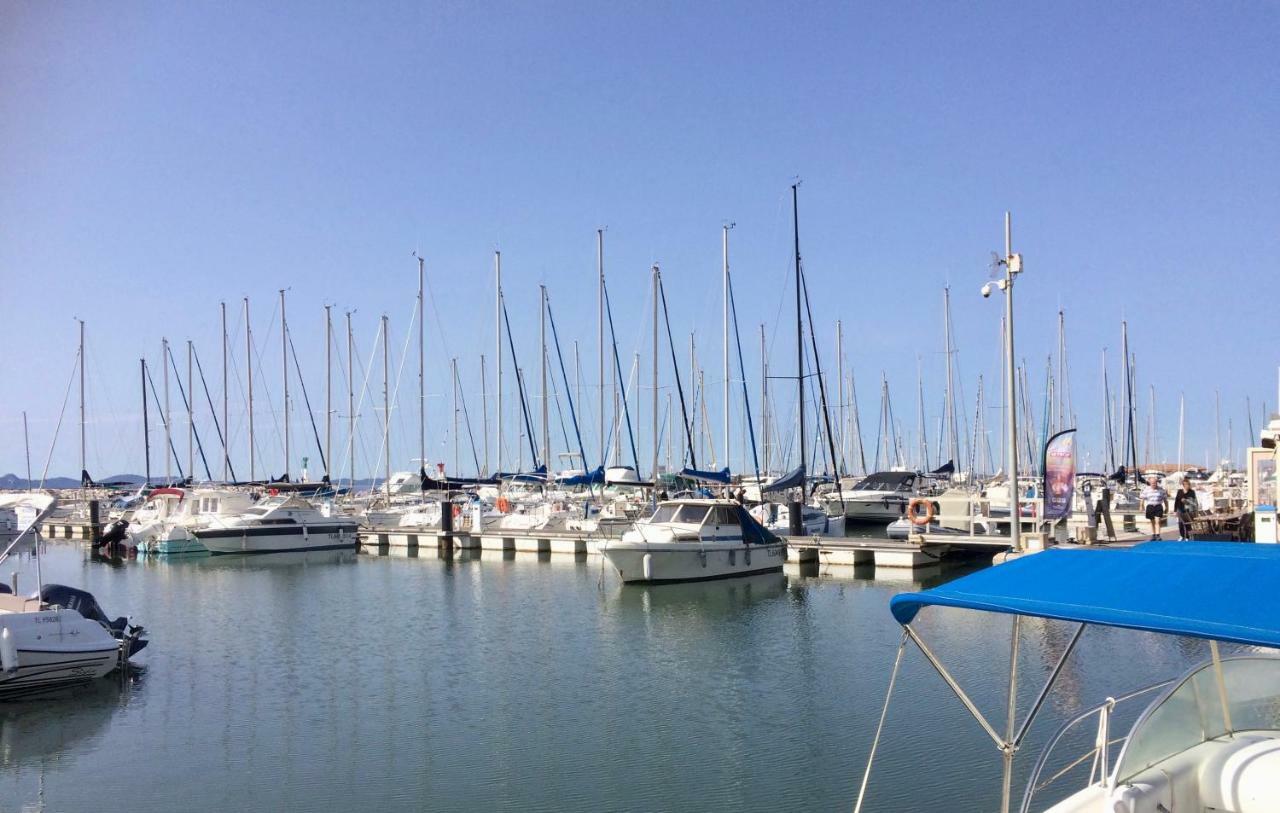 Villa De Vacances Au Calme Proche De La Mer La Londe-les-Maures Buitenkant foto