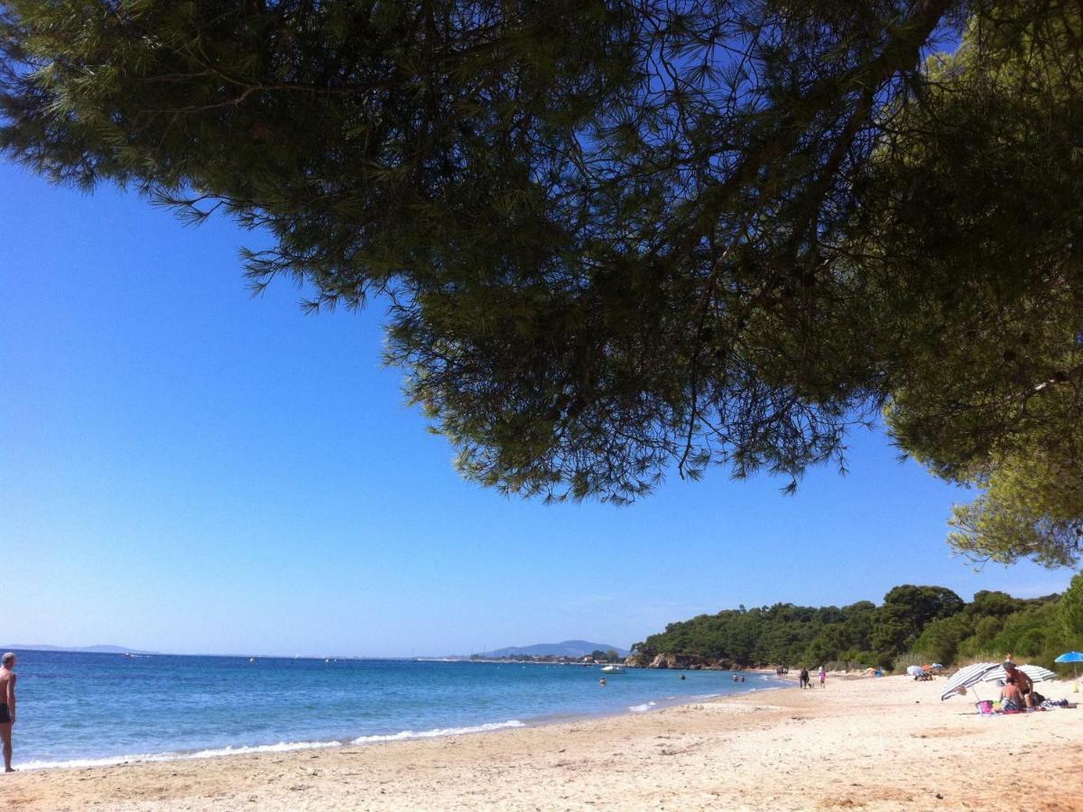 Villa De Vacances Au Calme Proche De La Mer La Londe-les-Maures Buitenkant foto